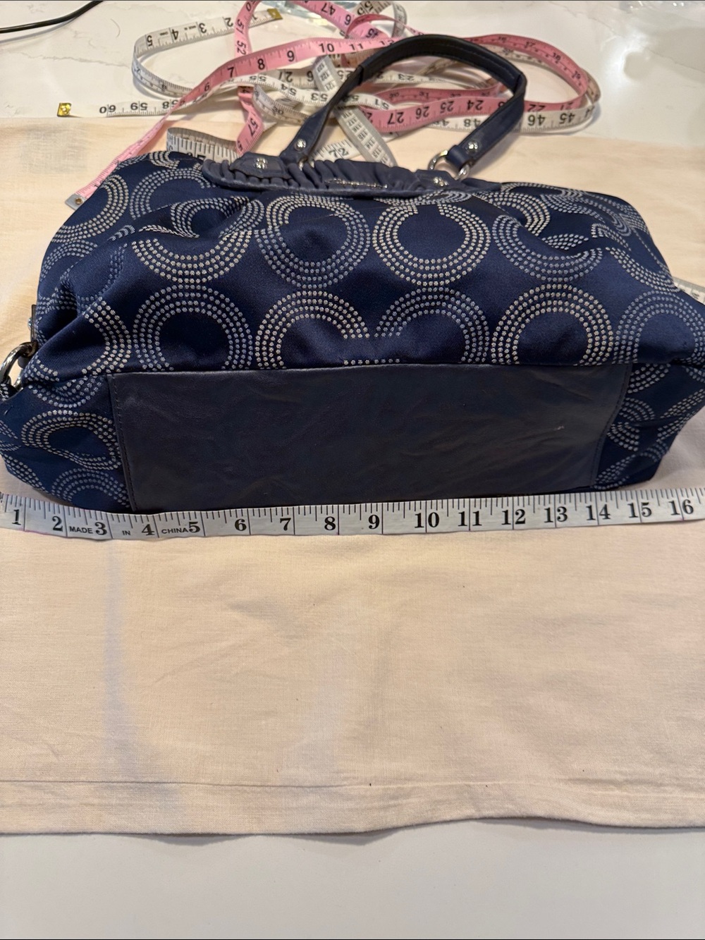 Coach Ashley Dotted Op Art Signature Satchel - Picture 10 of 14